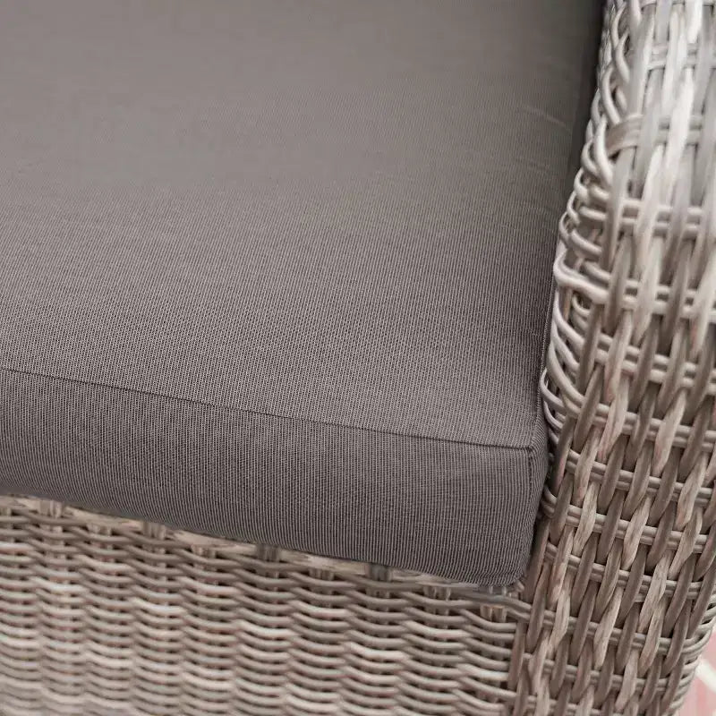 Sectionnel en osier 5 pièces Leisure Made Forsyth avec tissu gris