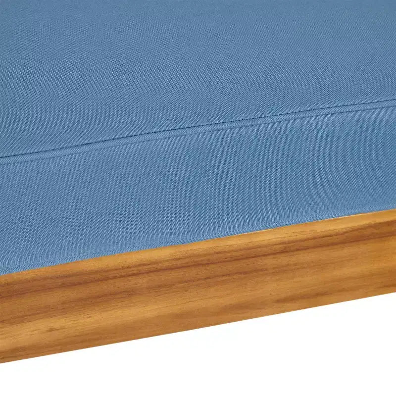 Ensemble causeuse à bras droit et table basse Oana en bois d'acacia d'extérieur avec coussin, 2 pièces, teck/bleu - Christopher Knight Home