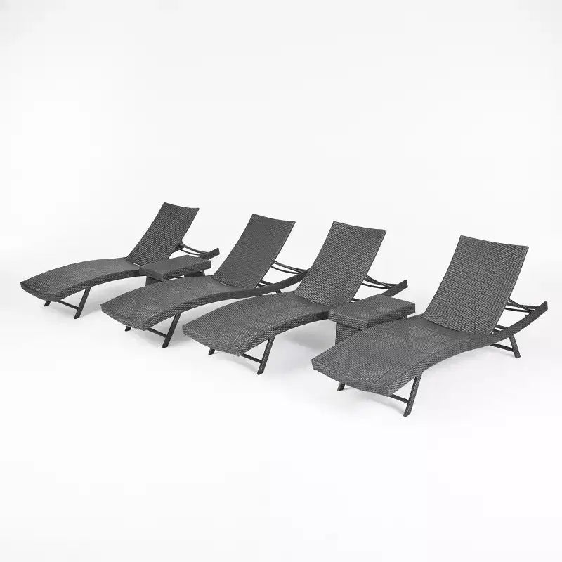 Christopher Knight Home Calvin Chaises longues réglables d'extérieur en rotin et fer 6 pièces avec tables pliantes