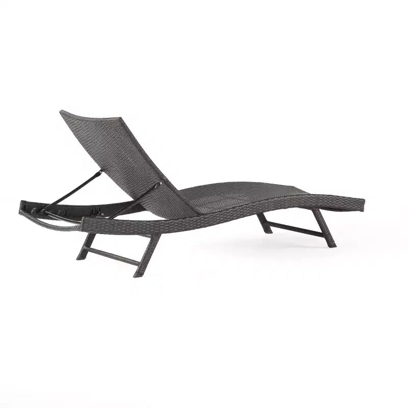Christopher Knight Home Calvin Chaises longues réglables d'extérieur en rotin et fer 6 pièces avec tables pliantes