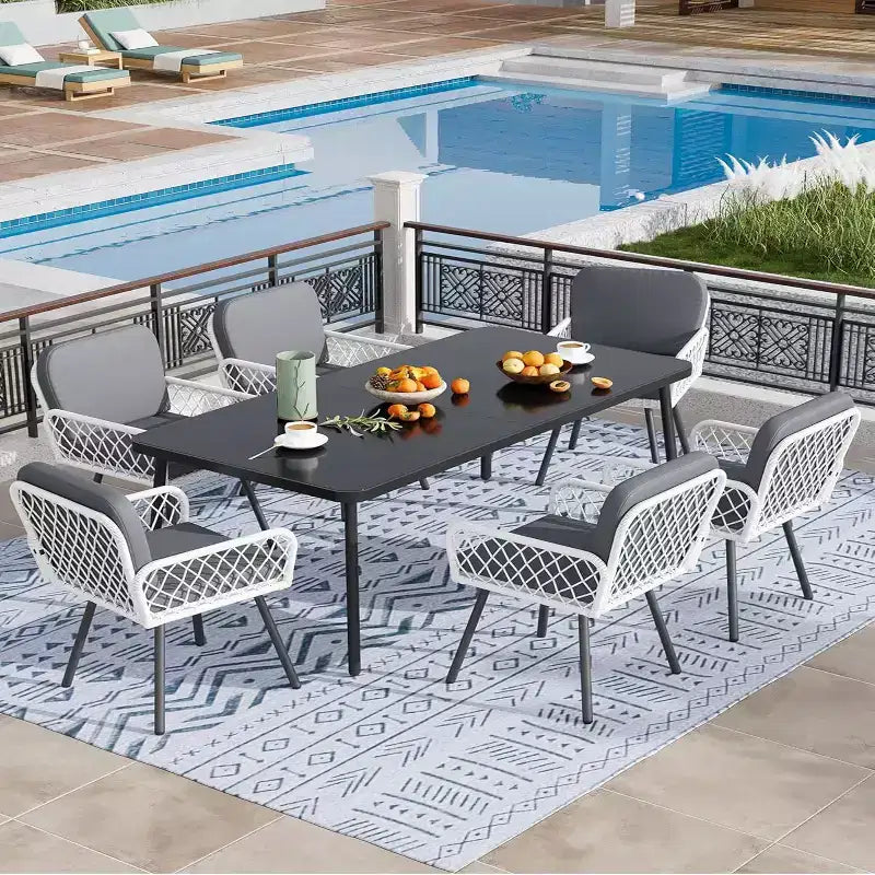 GustoWave Ensemble de salle à manger d'extérieur 7 pièces, table à manger de 150 cm et 6 chaises en rotin, parfait pour les jardins, les arrière-cours et les terrasses de piscine, noir et blanc