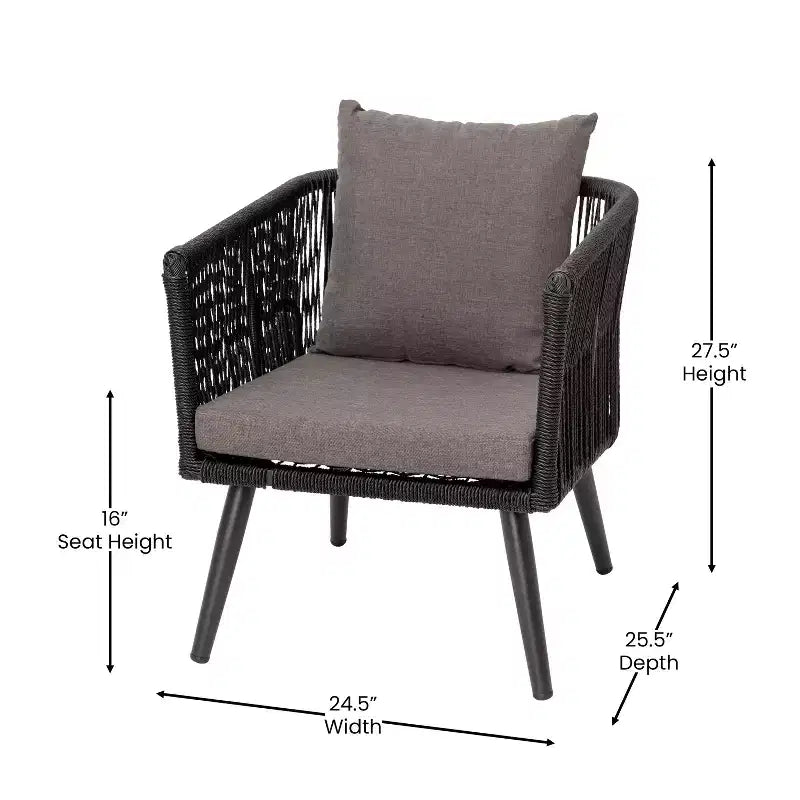 Ensemble de conversation quatre pièces Emma et Oliver tissé gris et noir tout temps avec coussins et table basse en métal pour véranda, cour arrière et patio