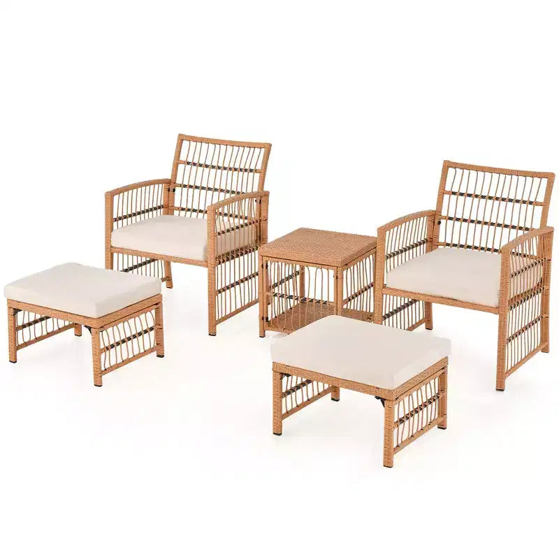 Ensemble de conversation d'extérieur 5 pièces en rotin synthétique avec table basse à 2 niveaux et 2 poufs Costway