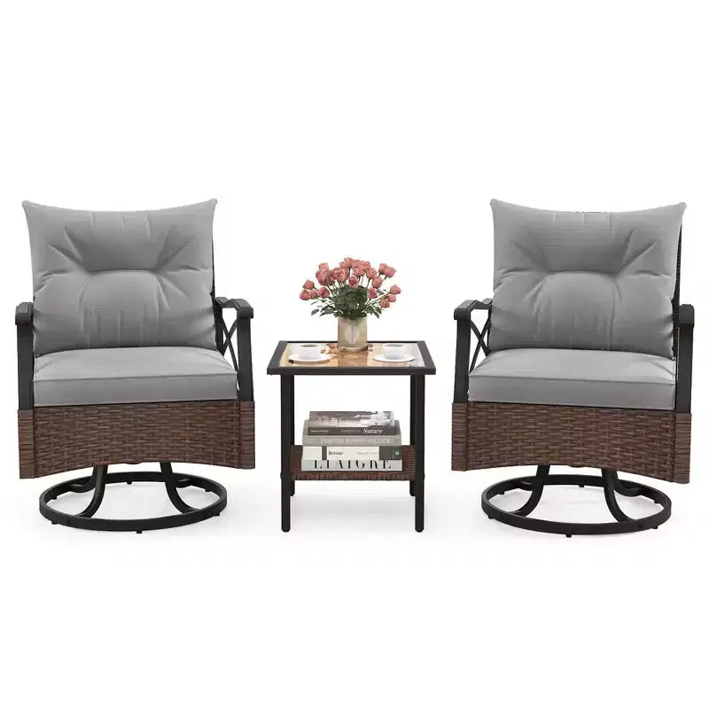 Costway Ensemble de 3 Pièces de Fauteuils Pivotants de Patio avec Table Basse à 2 Niveaux et Coussins de Dossier Confortables